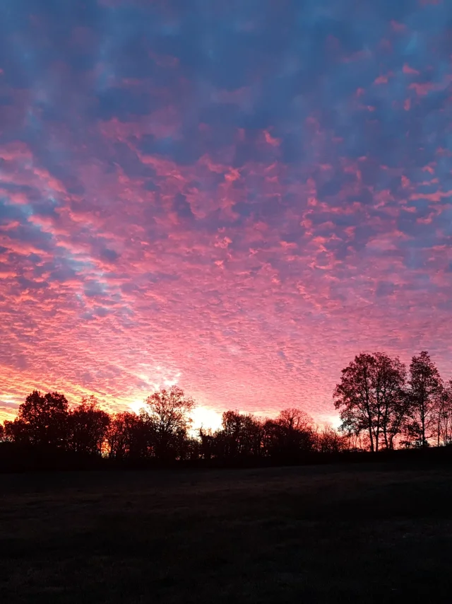 Ciel Du Matin Dans Le Lot