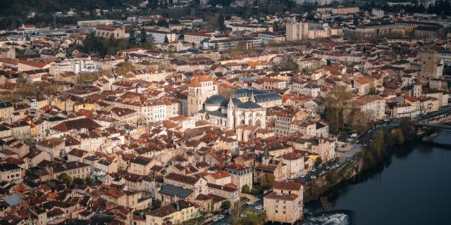 Vue sur Cahors depuis le Mont Saint Cyr