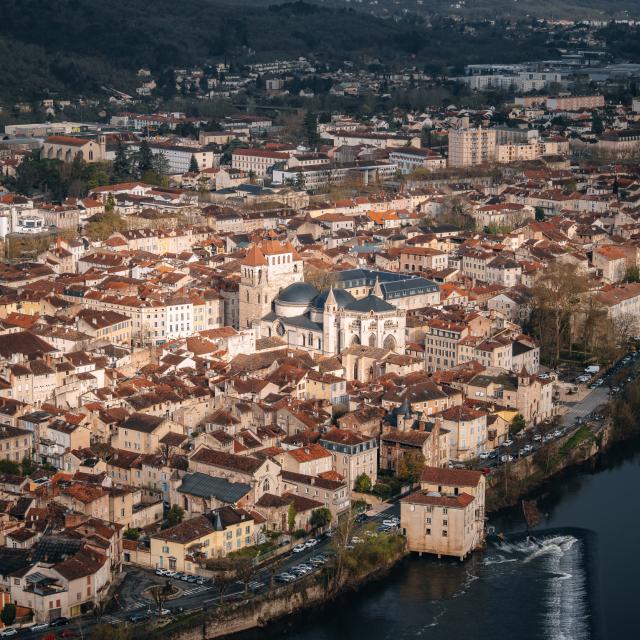 Vue sur Cahors depuis le Mont Saint Cyr