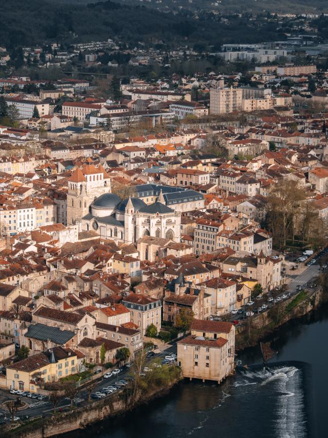 Vue sur Cahors depuis le Mont Saint Cyr