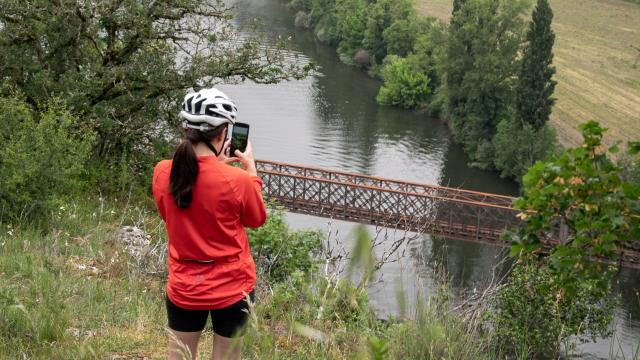 Cyclistes sur la véloroute V87