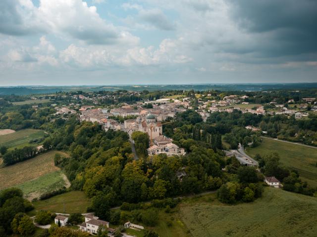 Vue drone de Castelnau-Montratier