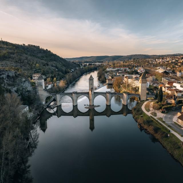 Vue aérienne du Pont Valentré