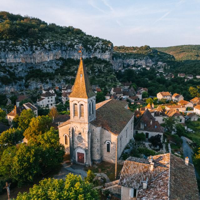 Sur la Via Causs'Mos sur les hauteurs de Cabrerets