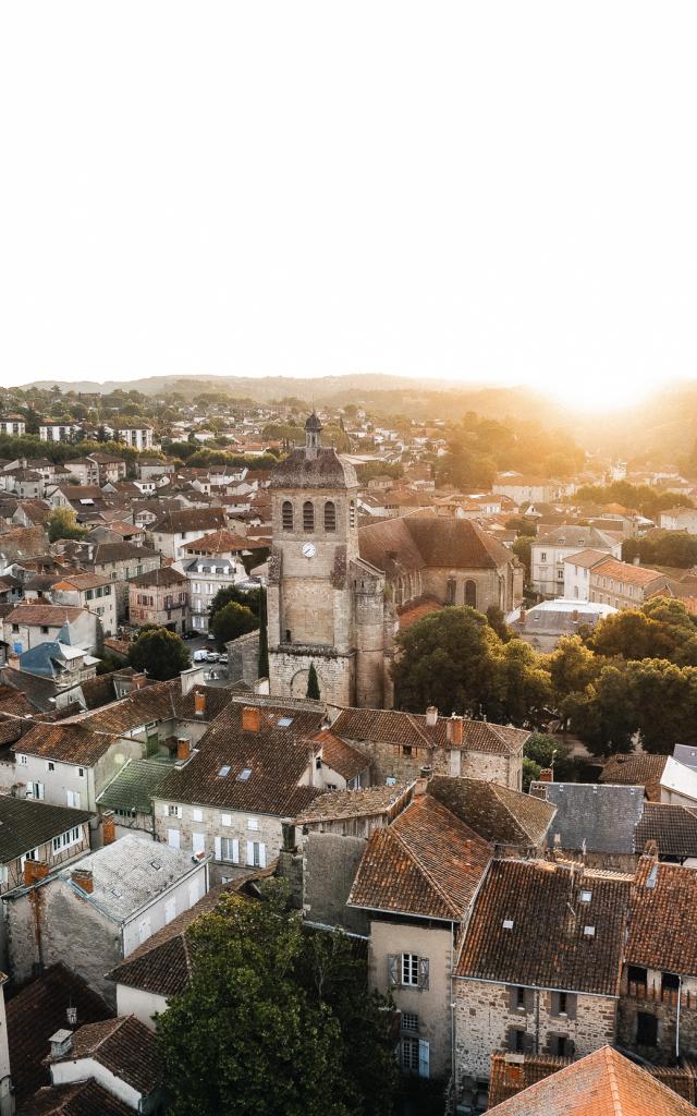 Vue aérienne du coeur de Figeac