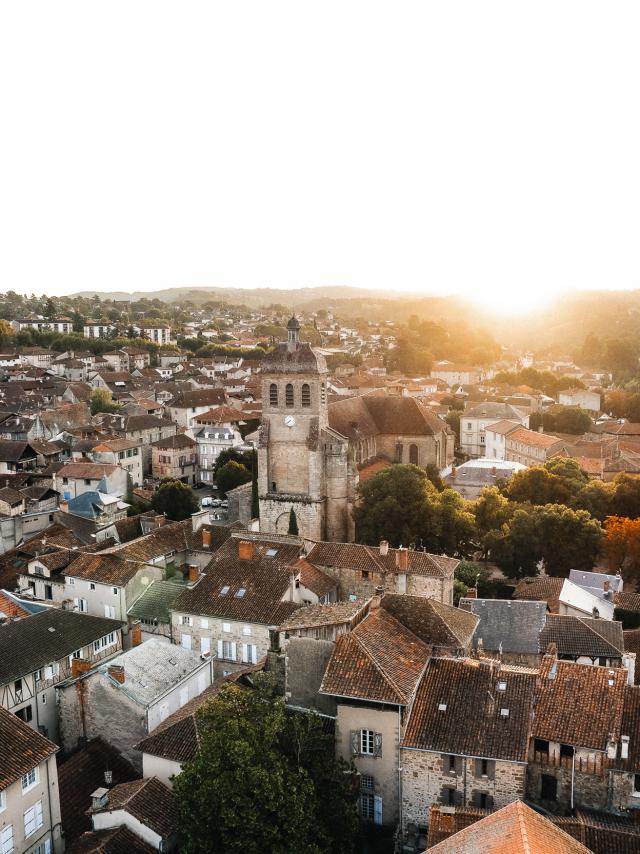 Vue aérienne du coeur de Figeac