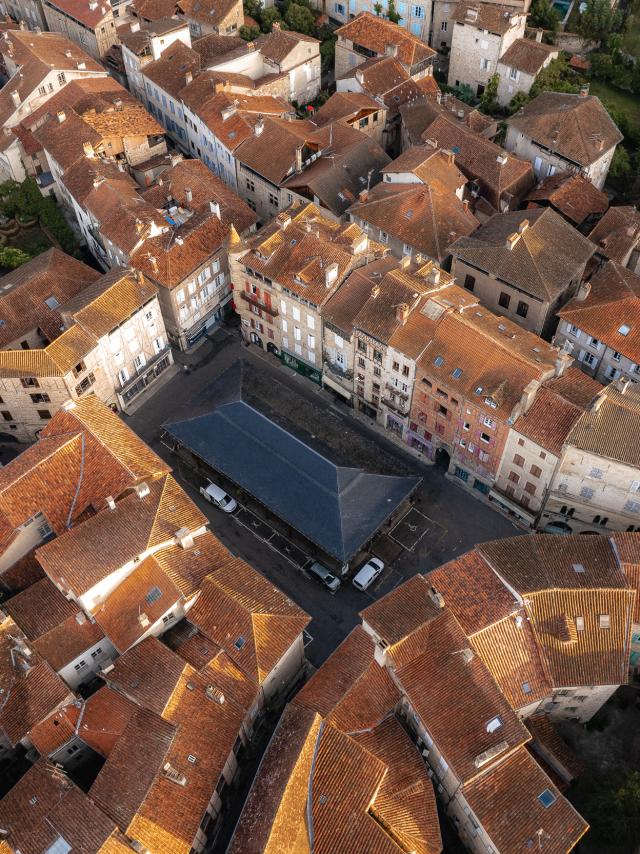 Vue aérienne du coeur de Figeac