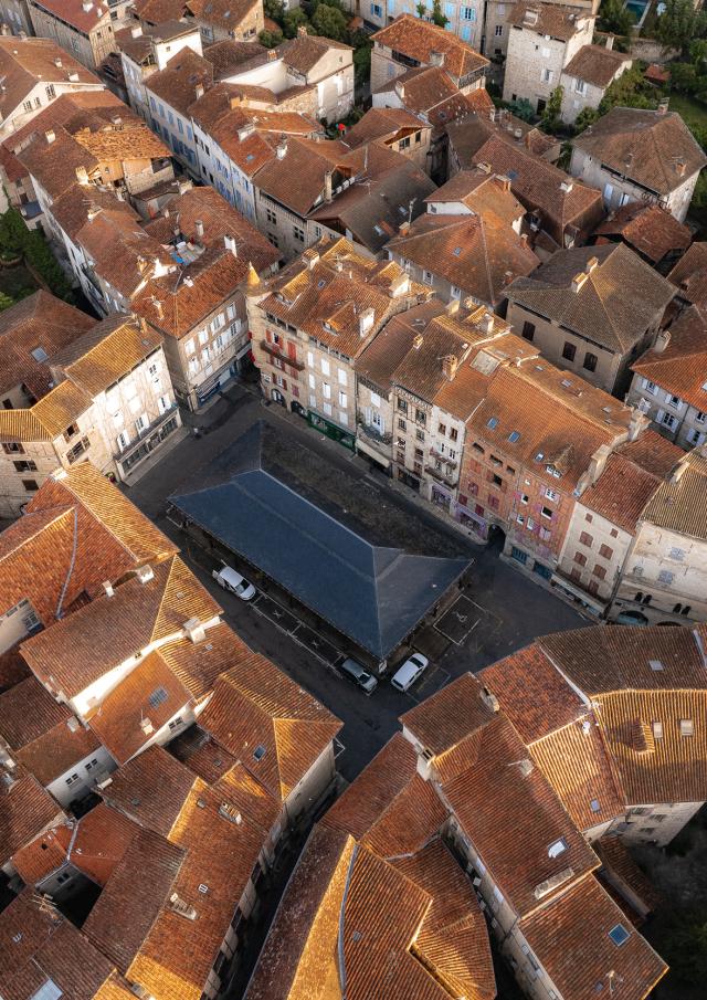 Vue aérienne du coeur de Figeac