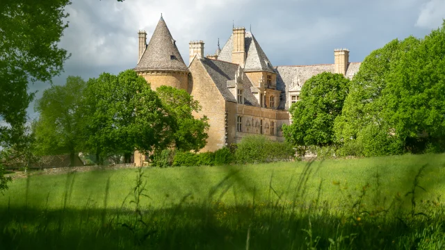 Château de Montal au printemps