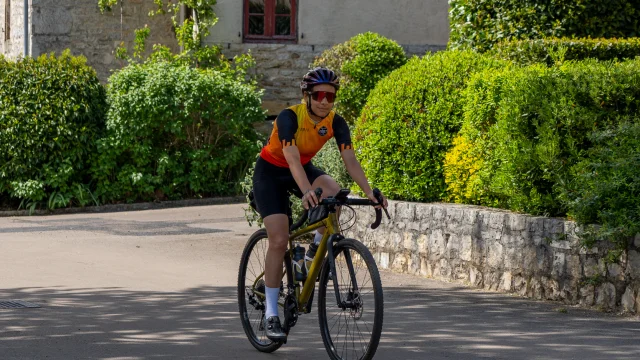 Cycliste à Loubressac