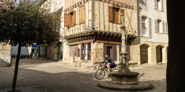 Découverte de Saint-Céré à vélo