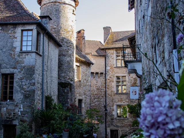 Ruelle fleurie de Carennac