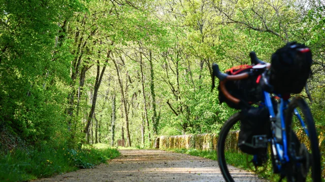 Sur La Veloroute Vallee Du Lot 96 Laurene Philippot