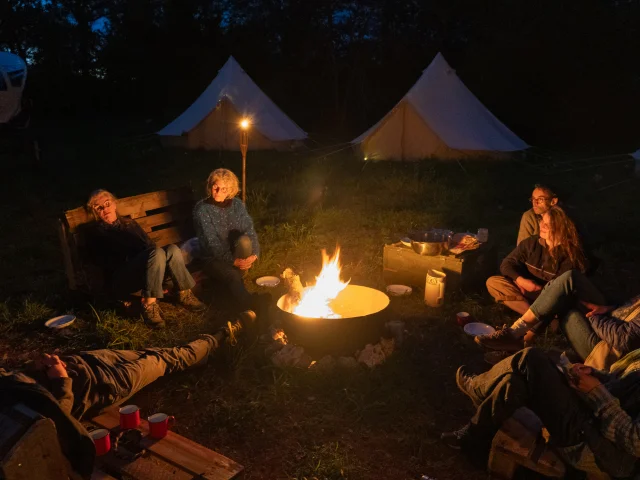 Soirée nomade au coin du feu