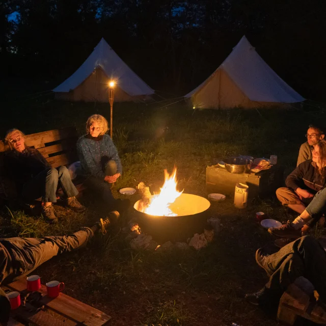 Soirée nomade au coin du feu