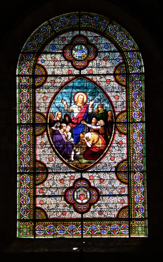 Vitrail de l'église de Carennac