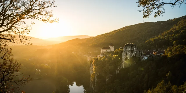 Lever du jour sur Saint-Cirq-Lapopie