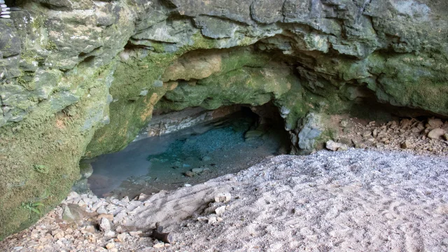 Source bleu à Espagnac Sainte-Eulalie